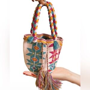 Indigenous Colombian Wayuu Mochila Bag 4 colors bohemian boho artesanal knitting